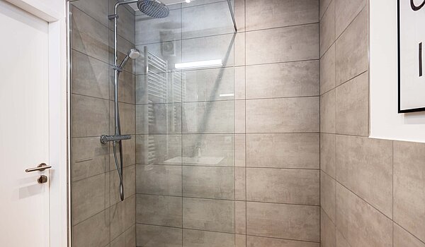 Plat cu 1 Camera | München-Bogenhausen | 70457 | Walk-In Dusche