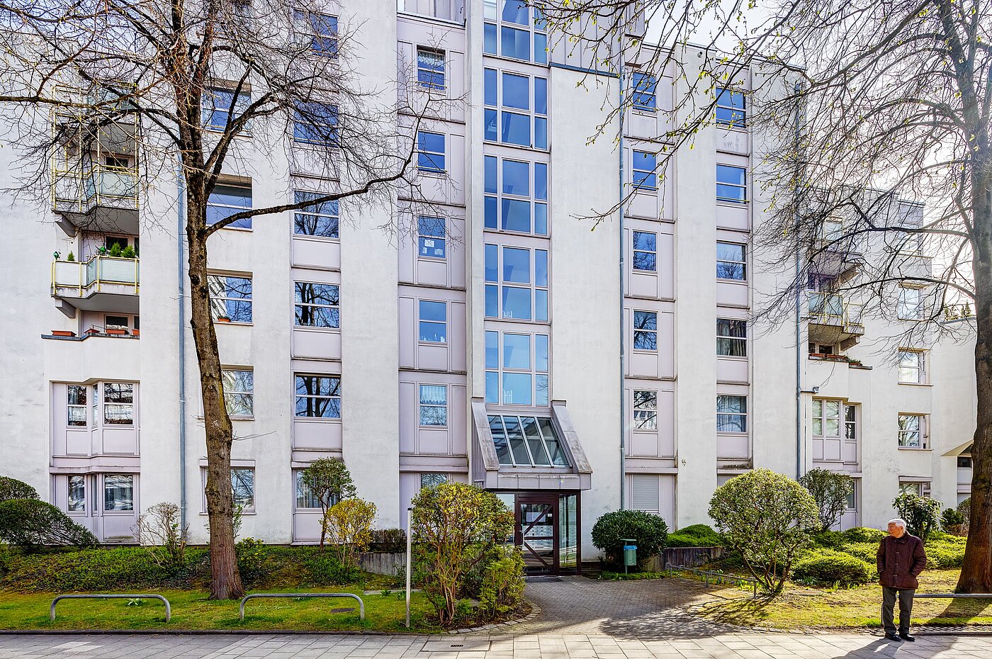 Επίπεδη με 1.5 Δωμάτια | München-Bogenhausen | 2203ML2 | Ansicht von der Straße aus