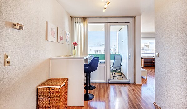 Lapos a  címen 2.5 Szobák | München-Hadern | 70393 | ...mit Zugang zur Loggia