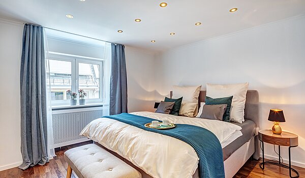 Lapos a  címen 2 Szobák | München-Schwabing | 70434 | ...Schlafzimmer...