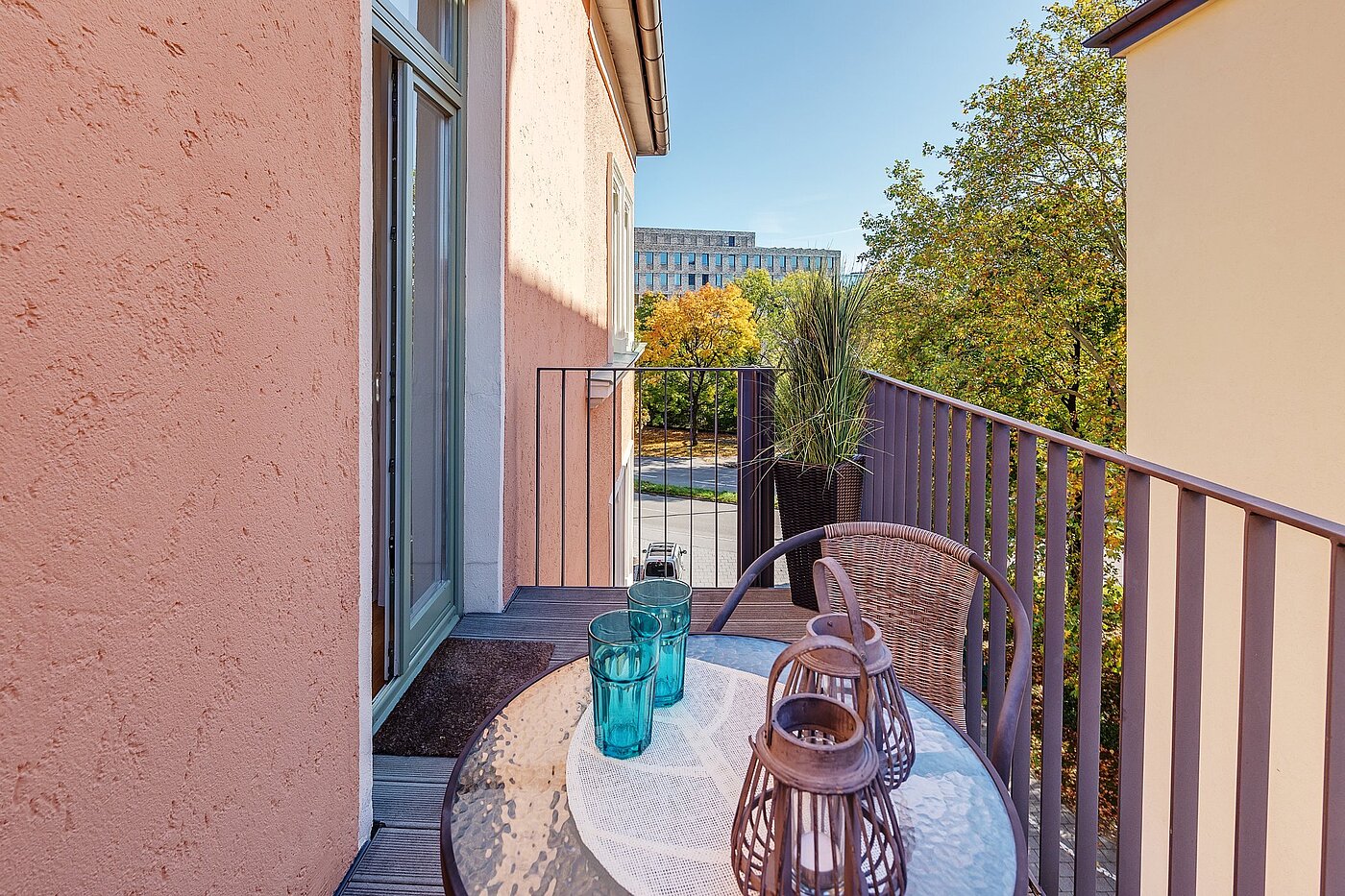 Platt med 2 Rum | München-Neuhausen | 1910ML1 | sonniger Südbalkon