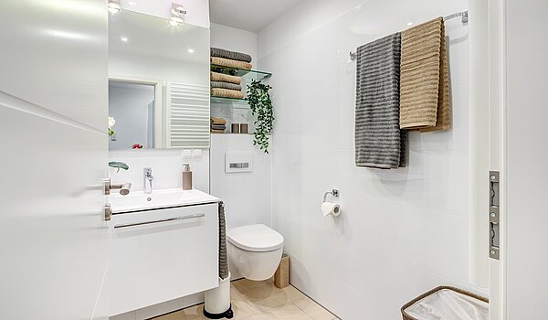 Lapos a  címen 2 Szobák | München-Schwabing | 70434 | ...Badezimmer...