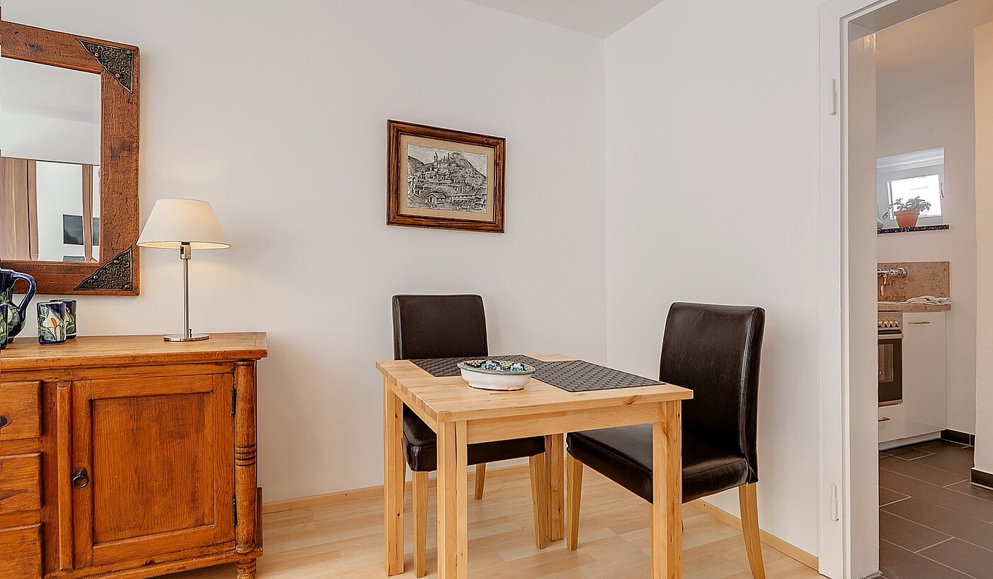 Platt med 1 Rum | München-Schwabing | 2105ML1 | Essen....