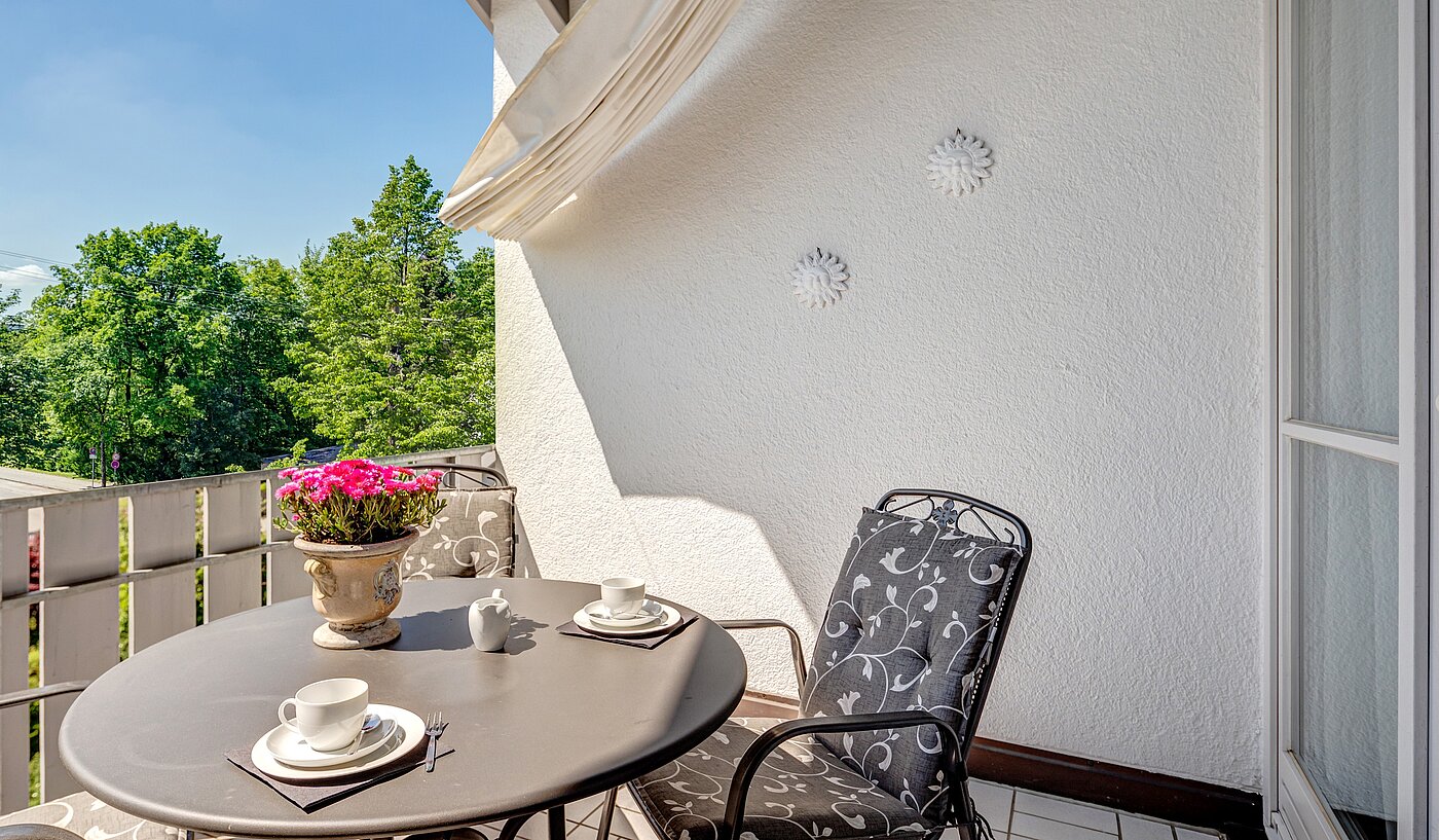 Плосък с 2 Стаи | Neubiberg | 70129 | Sonniger Südbalkon