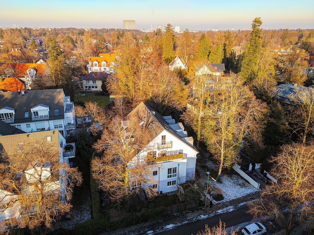 Апартамент тип мезонет с 2.5 Стаи | München-Solln | 701961 | Von oben...