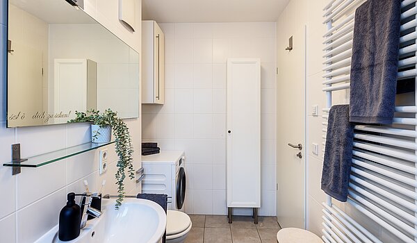 Lapos a  címen 2 Szobák | München-Schwabing | 703161 | Badezimmer