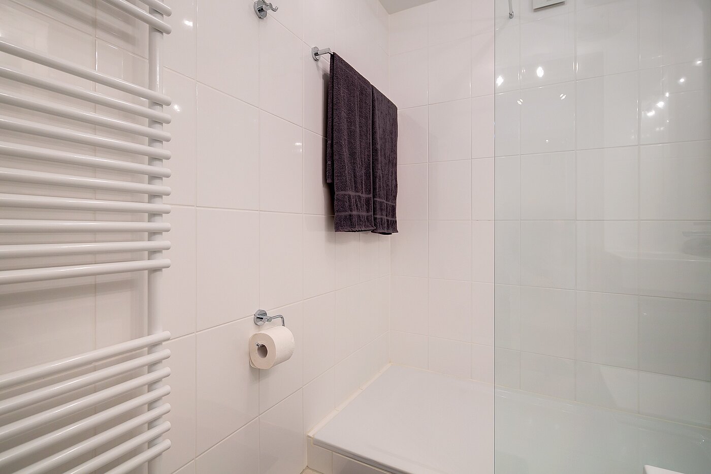 Apartment with 2 room | München-Schwabing | 70096 | Modern und hell gefliest