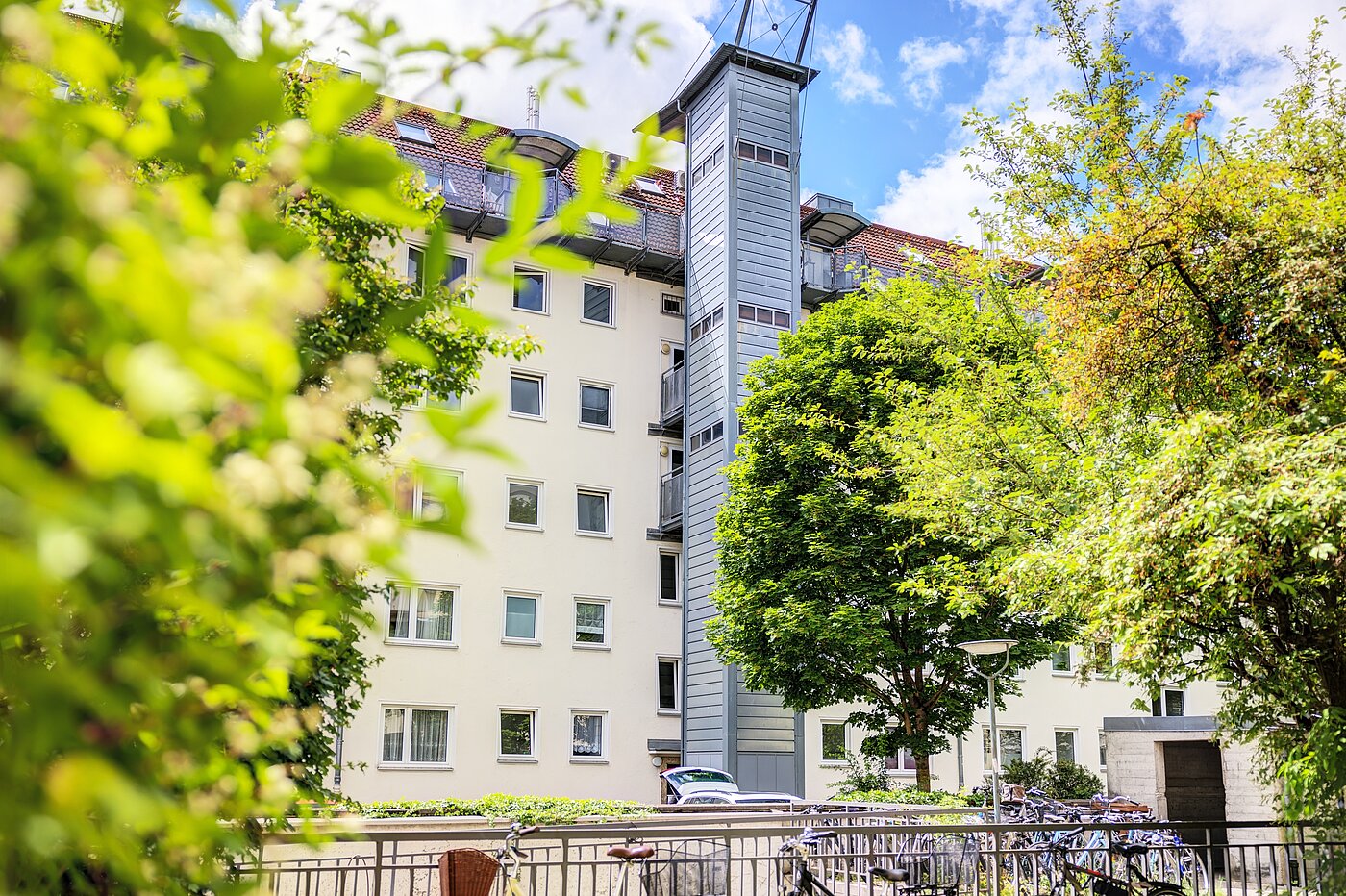 Płaski z 1 Pokój | München-Schwabing | 70454 | Hausansicht mit...