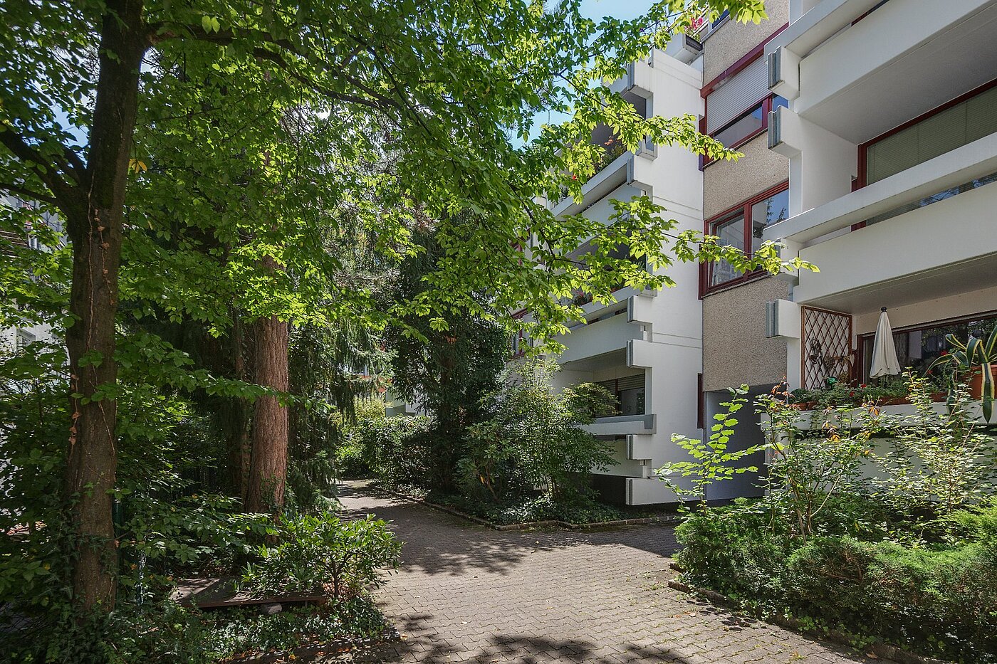 Lapos a  címen 1.5 Szobák | München-Neuhausen | 1807ML3 | Ruhiger Innenhof