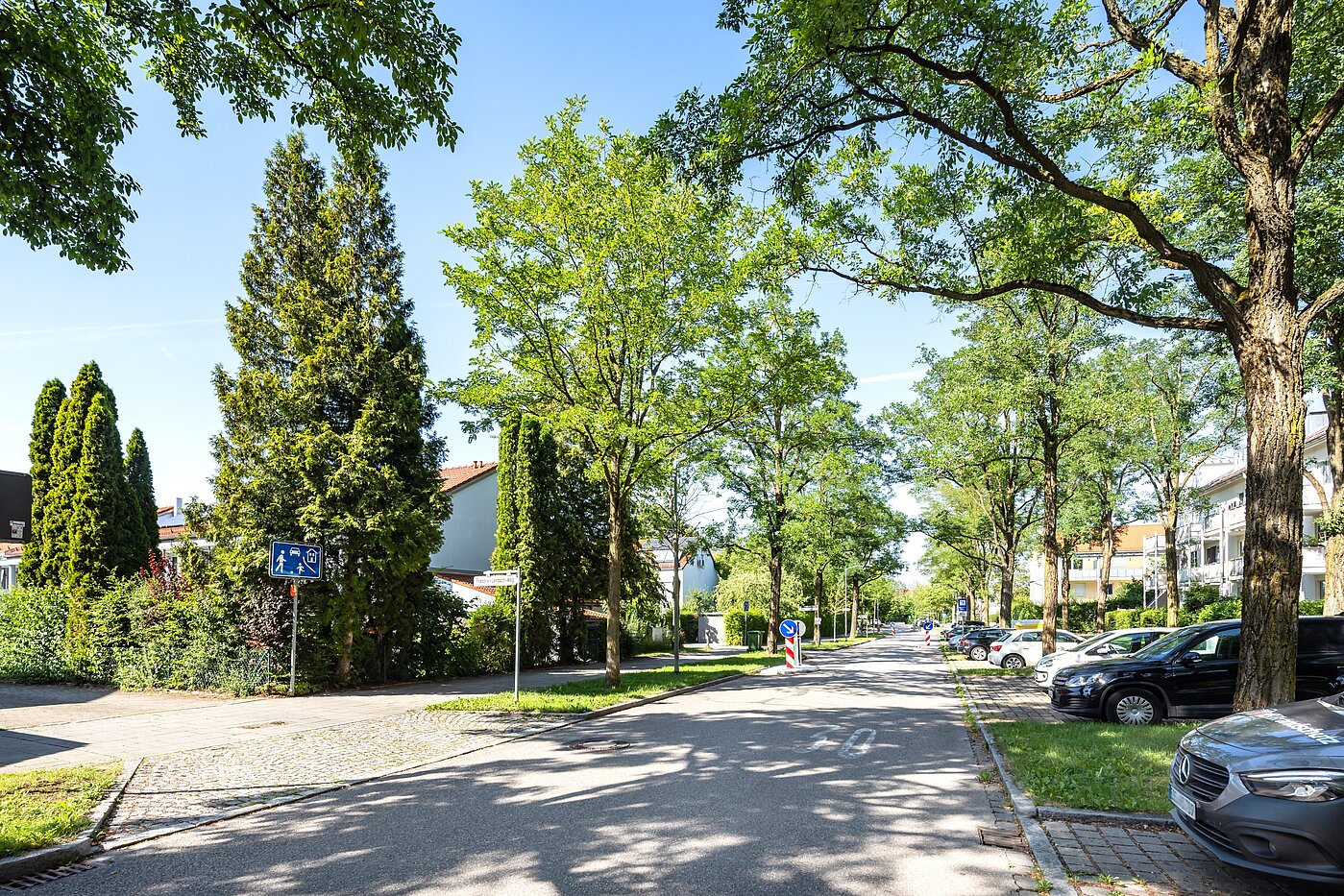Flad med 2 Værelser | Poing | 70373 | Straßenansicht