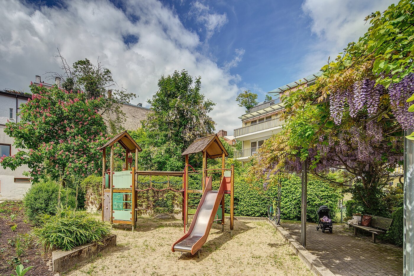 Plat met 1 Kamer | München-Isarvorstadt | 2104ML6 | grüne Innenhoflage