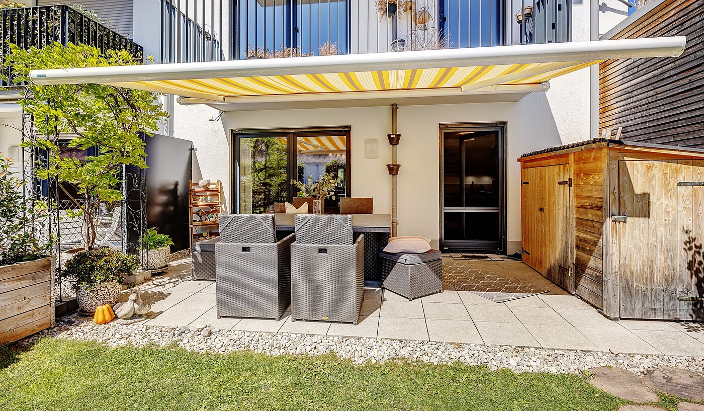 1층 평면 와 함께 3 객실 | Wolfratshausen | 2208ML1 | ...mit elektrischer Markise für...