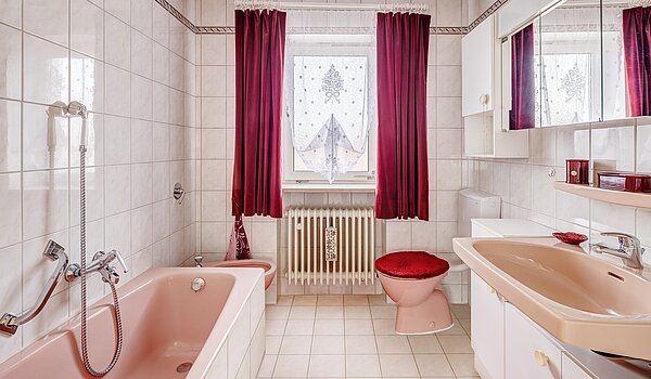 Окремий будинок з 6 Кімнати | Unterschleißheim | 2209ML7 | Tageslichtbad