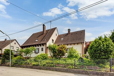 Markt Schwaben: Meergeneratiewoning op een rustige locatie