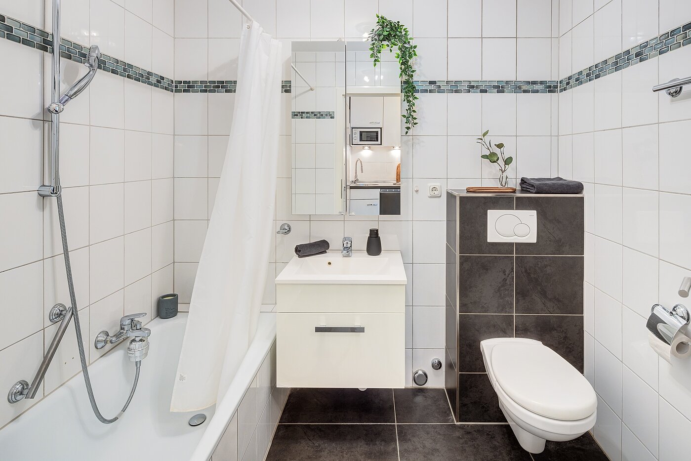 Apartment a  címen 1 Szoba | München-Schwabing | 70200 | Modernes Bad