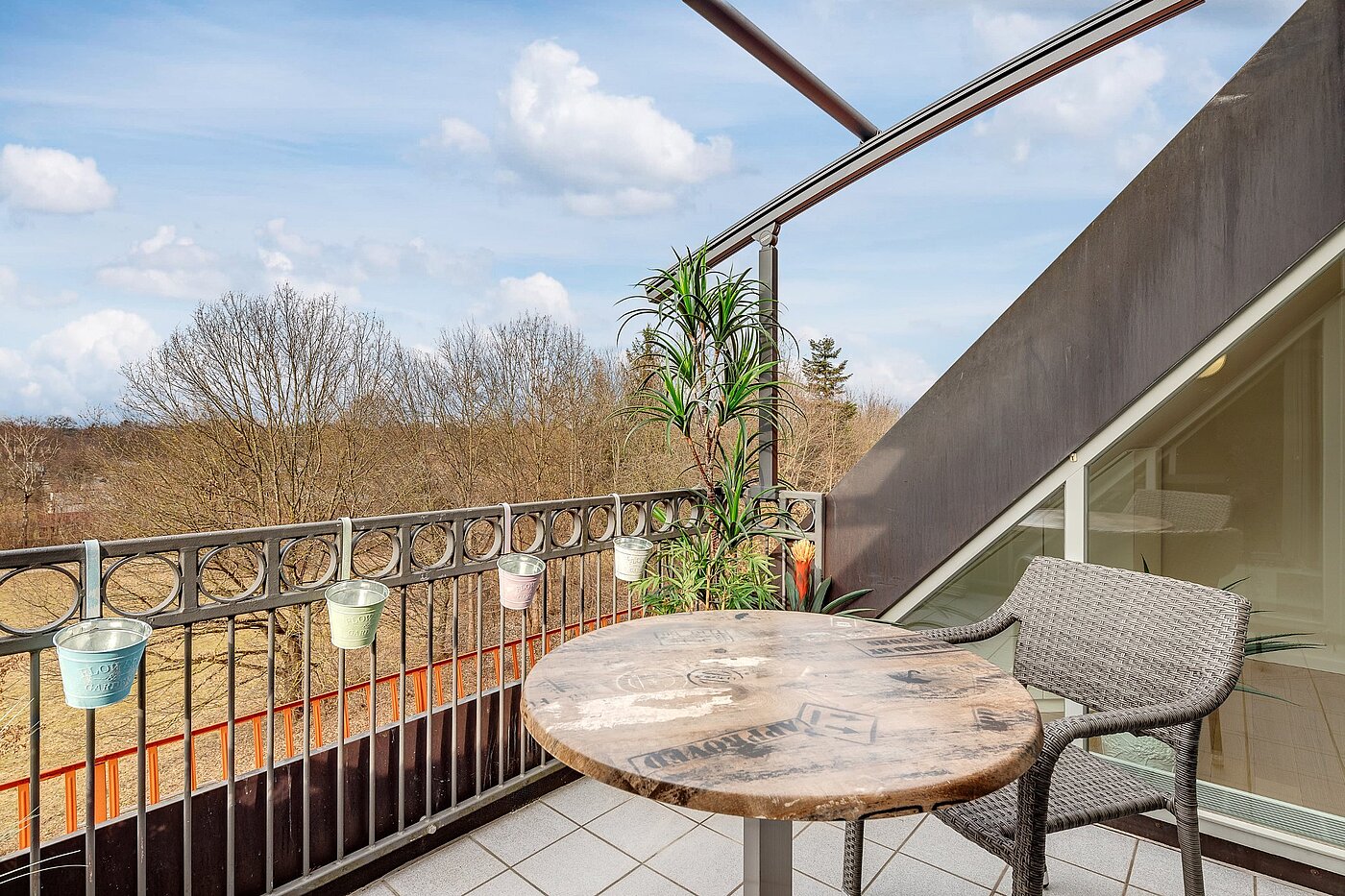 Düz ile 2.5 Odalar | München-Moosach | 2012ML4 | Westbalkon in absoluter Ruhe