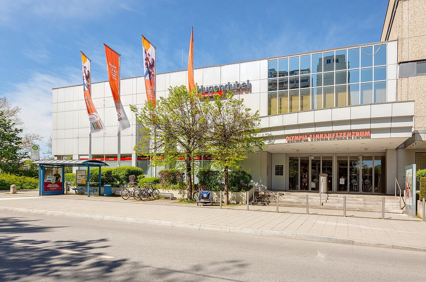 Flad med 2 Værelser | München-Moosach | 2108ML6 | ...garantiert