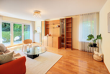 Laim: Γοητευτικό διαμέρισμα με βεράντα 4 δωματίων - κενό