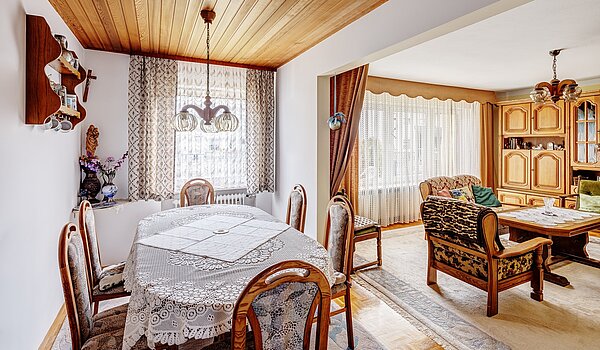 Окремий будинок з 6 Кімнати | Unterschleißheim | 2209ML7 | Wohn- und Essbereich mit...