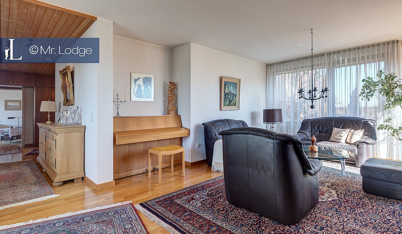 Attic Apartment with 5 room | Aschheim | 1710ML4 | Geräumiges Wohnzimmer mit....