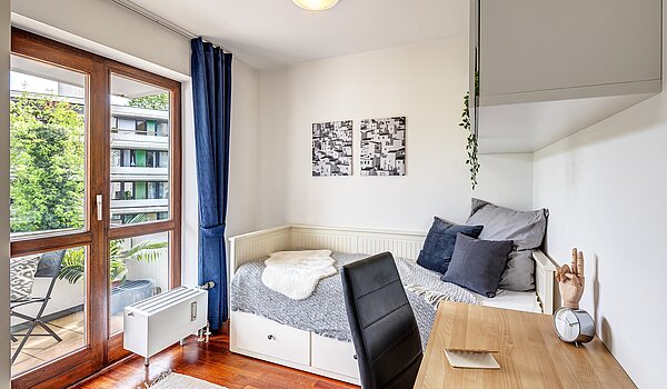 Lapos a  címen 3 Szobák | München-Schwabing | 2202ML12 | Blick ins Kinderzimmer...
