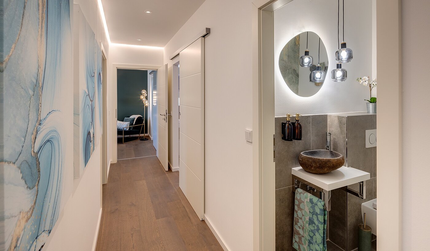 Плосък с 3 Стаи | München-Sendling | 70167 | Weitläufiger Flur