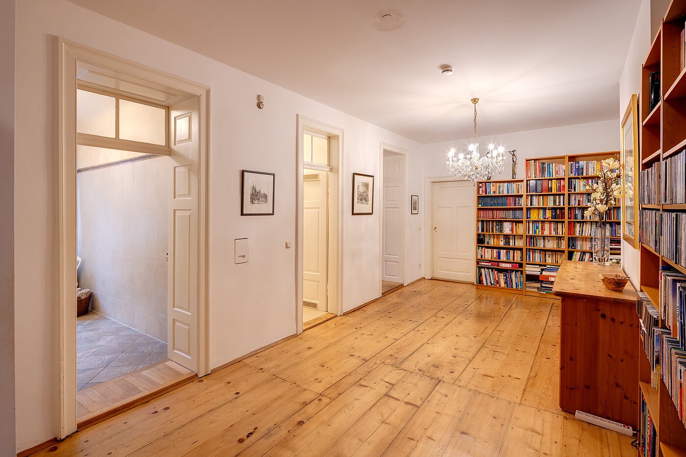 Плоский з 5 Кімнати | München-Altstadt | 700121 | ...mit originalem Holzdielenboden