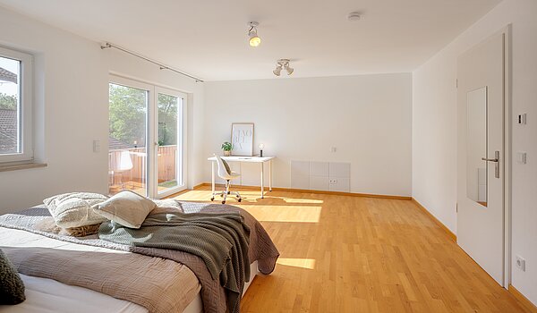 Különleges tulajdonság a  címen 8 Szobák | 70406 | Zimmer 2 Obergeschoss