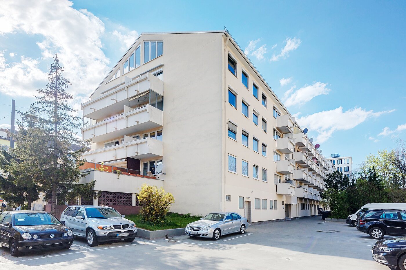 Ploché s 1 Pokoj | München-Obergiesing | 2104ML3 | Gepflegter Hinterhof