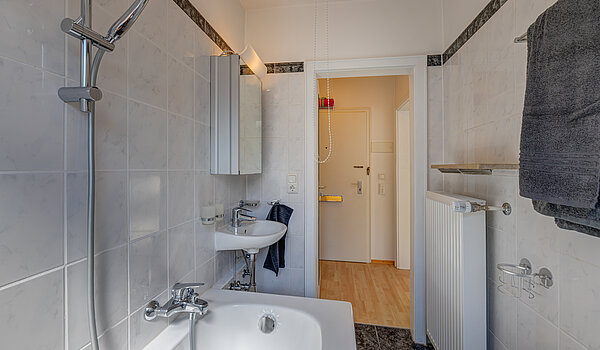 Επίπεδη με 1 Δωμάτιο | München-Schwabing | 70449 | Hell gefliestes ...