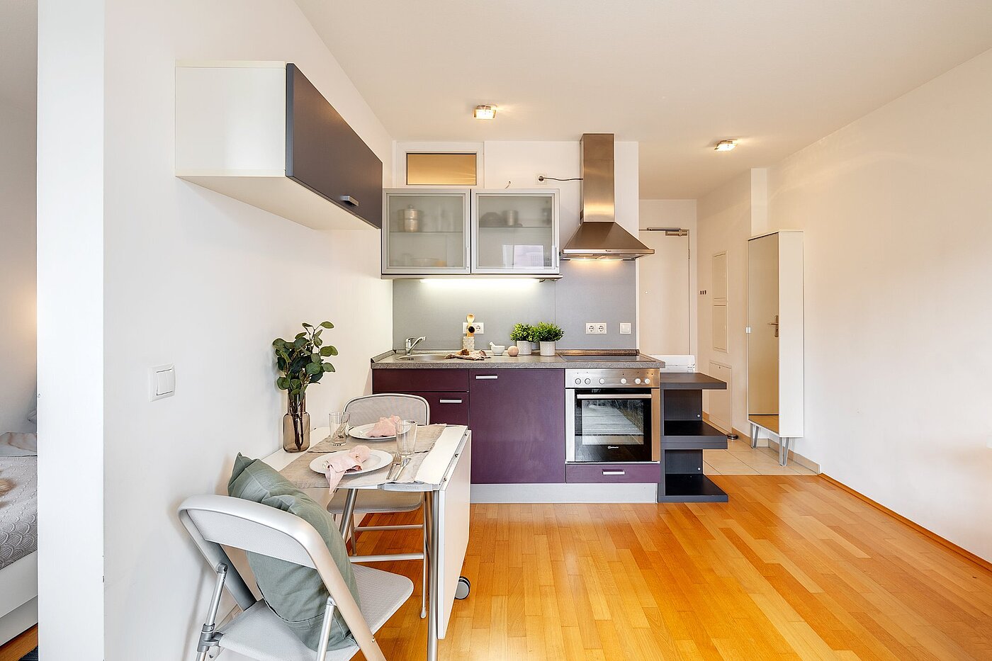 Platt med 1 Rum | München-Pasing | 2108ML2 | Essplatz und Küchenzeile
