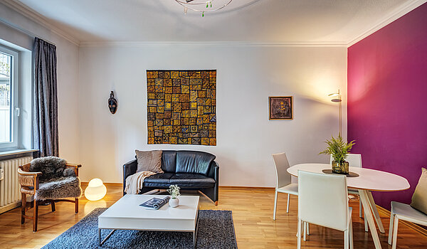 Stanovanje v pritličju s spletno stranjo . 2 Sobe | München-Schwabing | 70394 | Offener Wohn- Essbereich