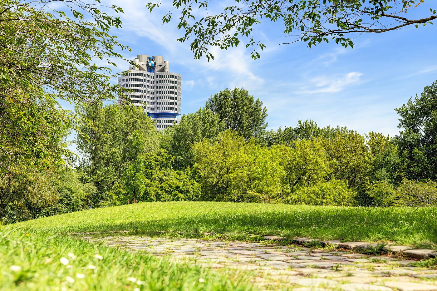Lapos a  címen 3 Szobák | München-Schwabing | 703181 | Potentieller Arbeitgeber