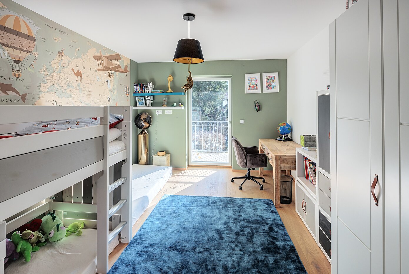 Sarok sorház a  címen 6 Szobák | München-Trudering | 70191 | Gemütliches...