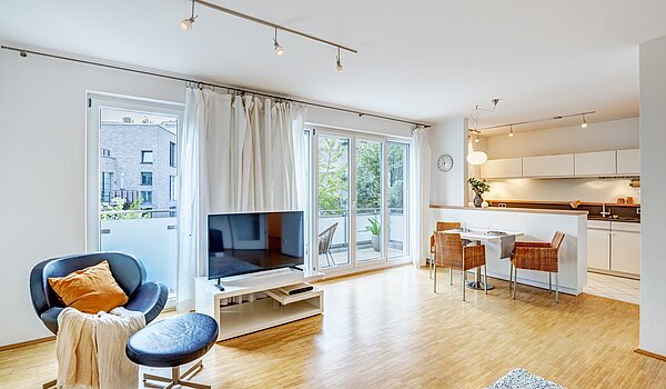 Lapos a  címen 3 Szobák | München-Neuhausen | 70489