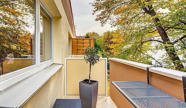 Apartment met 1 Kamer | 70478 | Sonniger Balkon