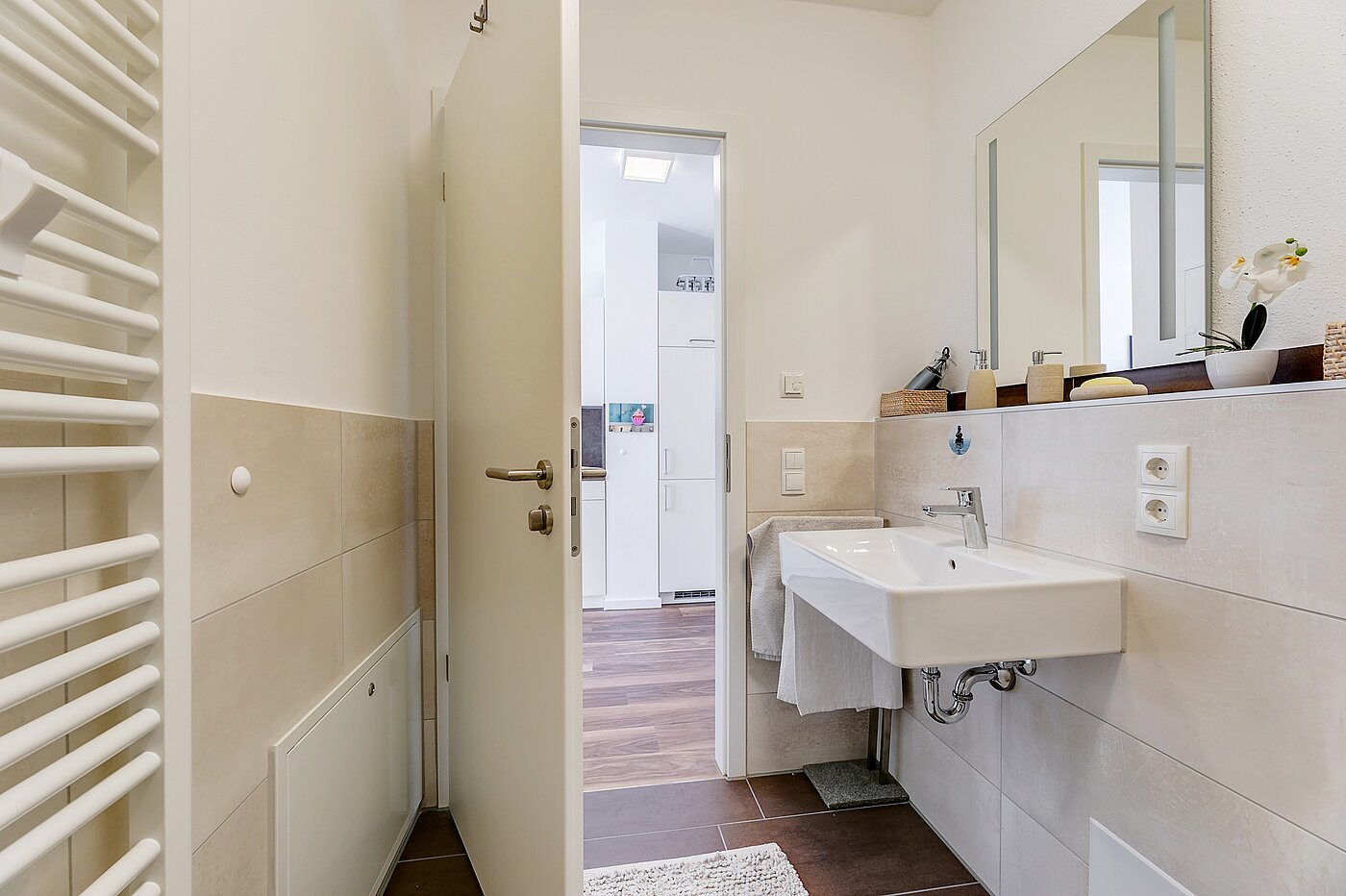 Апартамент на партерния етаж с 1 Стая | München-Milbertshofen | 2202ML8 | ...und Handtuchheizkörper