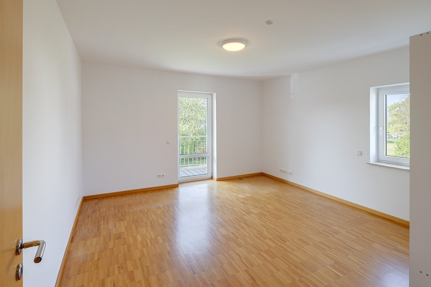 Dvojdom s 6.5 Izby | Unterschleißheim | 70122 | Kinderzimmer mit Zugang zum Balkon