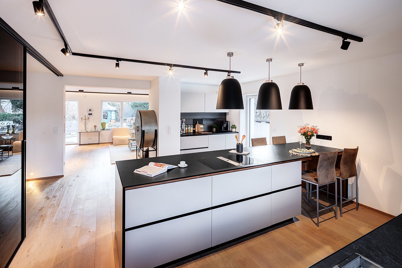 Sarok sorház a  címen 6 Szobák | München-Trudering | 70191 | ...offen mit...