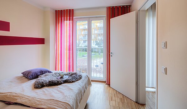 Lapos a  címen 2 Szobák | München-Schwabing | 703161 | Blick zum Fenster