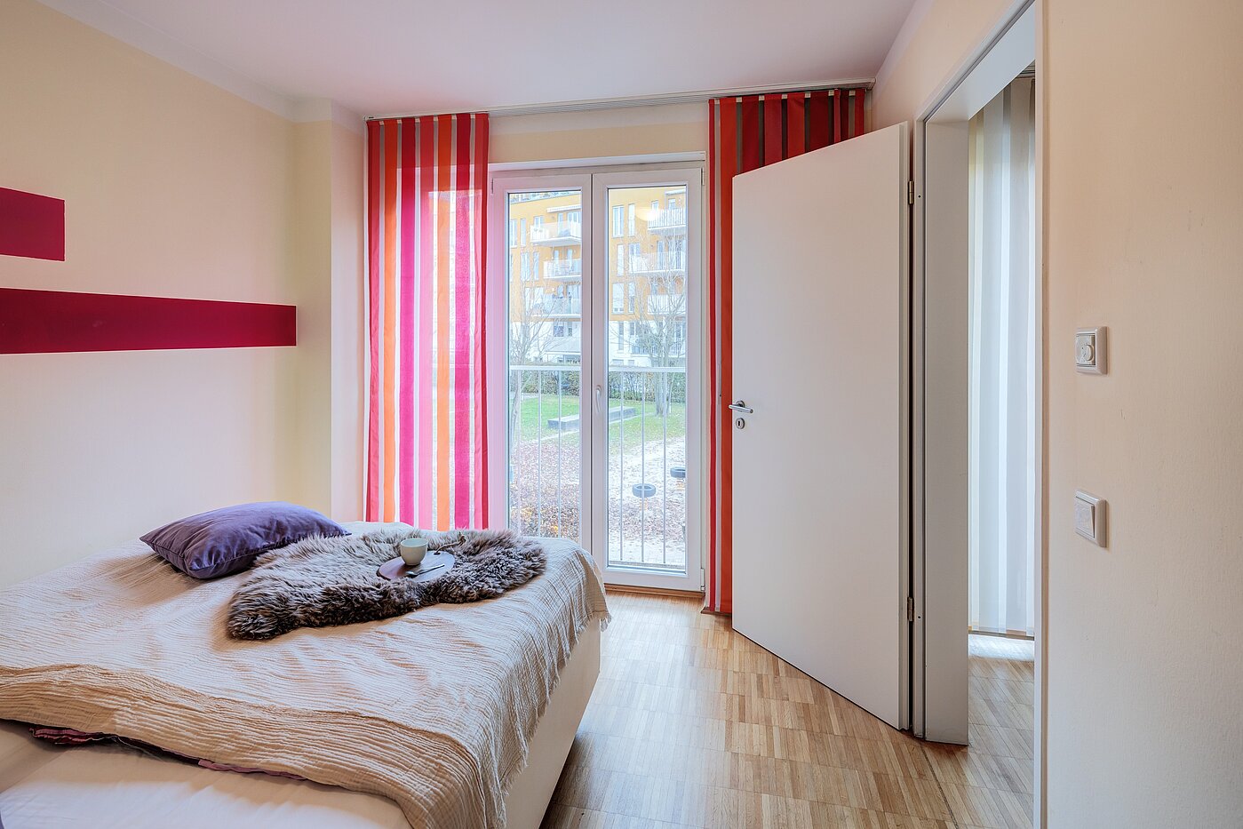 Plat met 2 Kamers | München-Schwabing | 703161 | Blick zum Fenster
