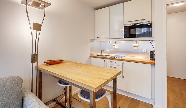 플랫 와 함께 1 방 | München-Schwabing | 70475 | ...mit Theke