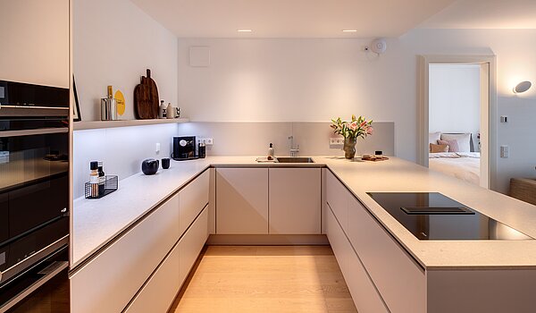 Plat met 3 Kamers | 70046 | Hochwertige Einbauküche