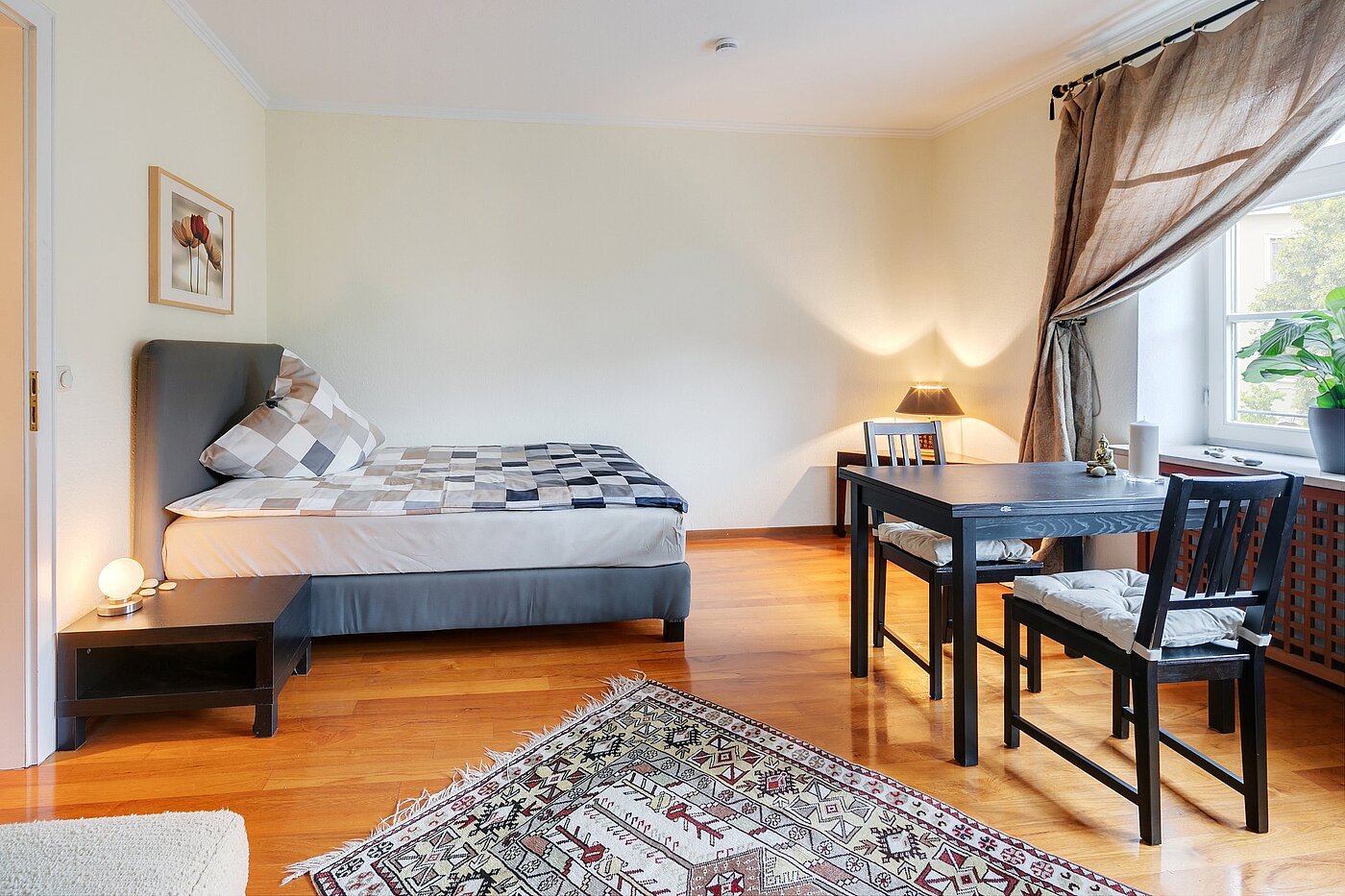 Плосък с 1 Стая | München-Ludwigsvorstadt | 2108ML5 | Sehr schöner kombinierter ...