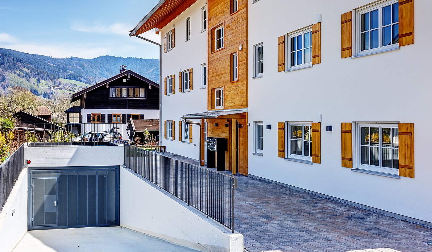 Ισόγειο διαμέρισμα με 2 Δωμάτια | Bad Wiessee | 700942 | Eingang und Zufahrt zur Tiefgarage