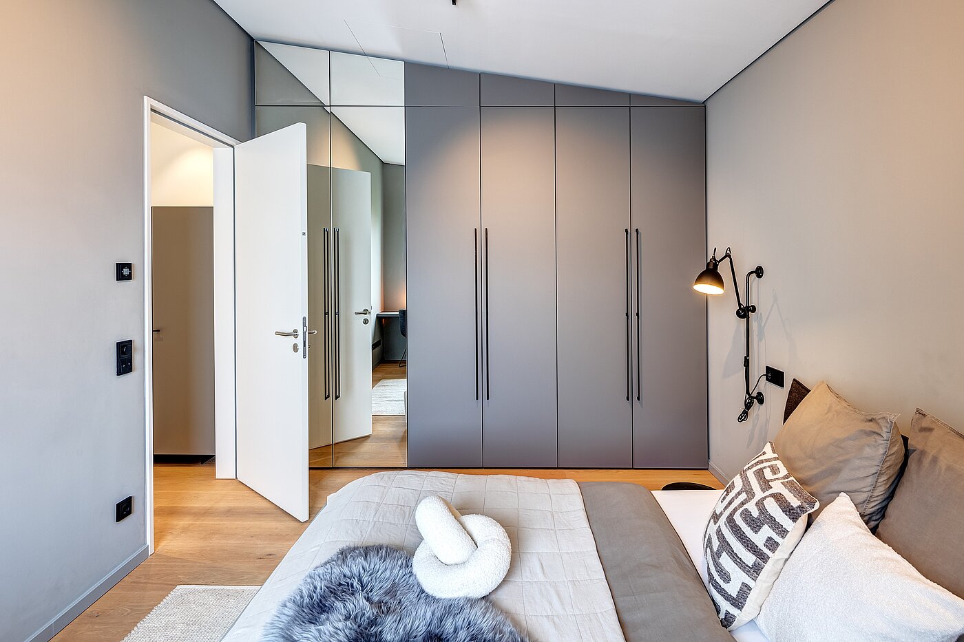 Мансардна квартира з 2 Кімнати | München-Maxvorstadt | 701661 | Einbauschränke