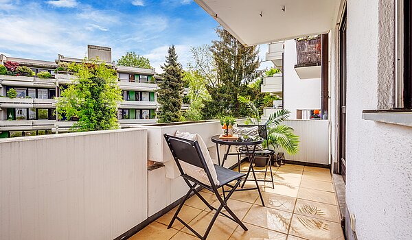 Lapos a  címen 3 Szobák | München-Schwabing | 2202ML12 | Großer Nord-Ost Balkon...