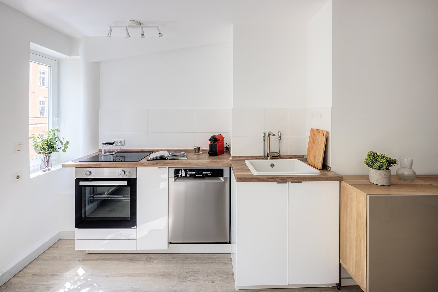 Ploché s 2 Pokoje | München-Sendling | 70220 | Küchenzeile