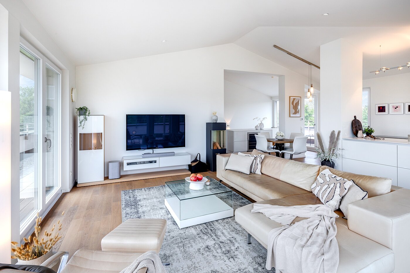 Penthouse med 3.5 Rum | München-Oberföhring | 70237 | ...Wohnzimmer...