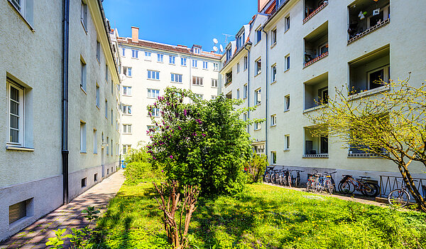 Плосък с 2 Стаи | München-Sendling | 70414 | Innenhof